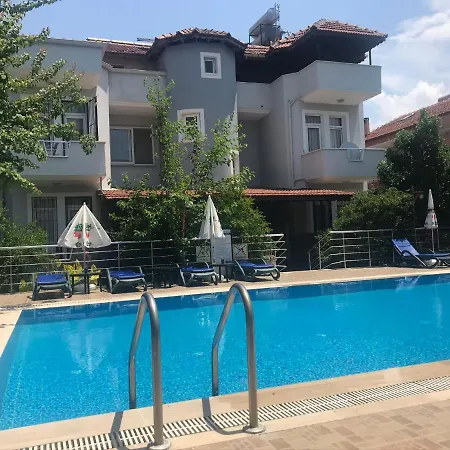 Poseidon شقة فندقية *